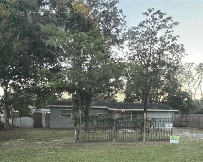 3 Bedroom 2BA House For Rent in Orlando, FL