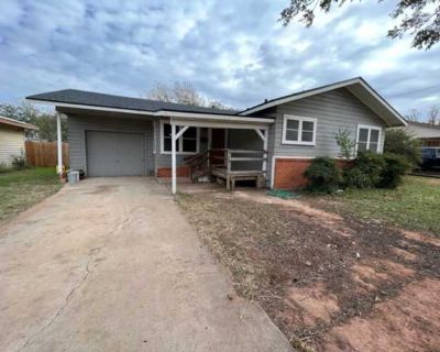 3 Bedroom 1BA 1182 ft Pet-Friendly Apartment For Rent in Abilene, TX