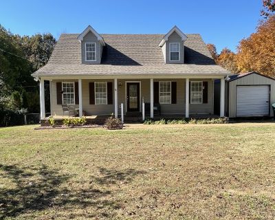 3 Bedroom 2BA 1347 ft Apartment For Rent in Dickson, TN