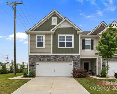 3 Bedroom 3BA 1882 ft Apartment For Rent in Monroe, NC