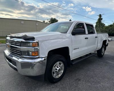 2015 Chevrolet Silverado 2500 HD Crew Cab LT Pickup 4D 6 1/2 ft