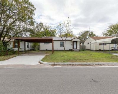 2 Bedroom 1BA 756 ft Single Family Home For Sale in ARDMORE, OK