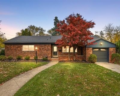 2432 Hawkins Avenue. image_url. In unit laundry Patio / balcony Hardwood floors Dishwasher Pet friendly Garage Unit Amenities dishwasher extra storage furnished hardwood floors in unit laundry microwave patio / balcony refrigerator Property Amenities pet friendly parking garage. 3 Bedroom. 2 Bathroom. 1485 ft . Furnished