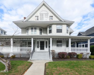 3 Bedroom 1BA Apartment For Rent in Red Bank, NJ