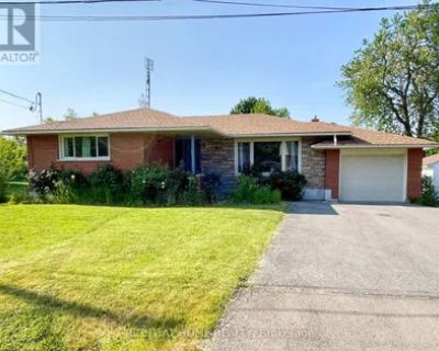 3 Bedroom 1744 ft House For Rent in St. Catharines, ON
