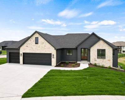 5 Bedroom 3BA 3309 ft Single Family House For Sale in Columbia, MO