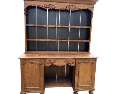 Antique Welsh Dresser/Cupboard