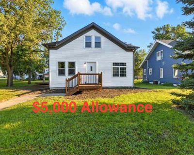 4 Bedroom 2BA 1475 ft Single Family Home For Sale in PARKER, SD