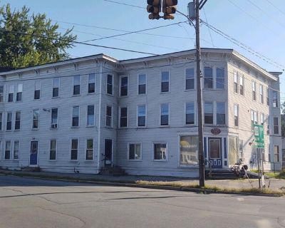 Elm St Apt,lancaster, Flat For Rent