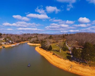 Make this Lake Frontage property yours today!