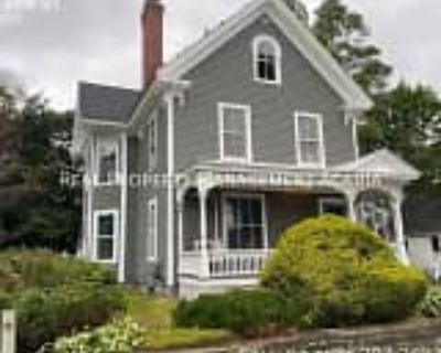 5 Bedroom 2BA House For Rent in Old Town, ME 259 Fourth St