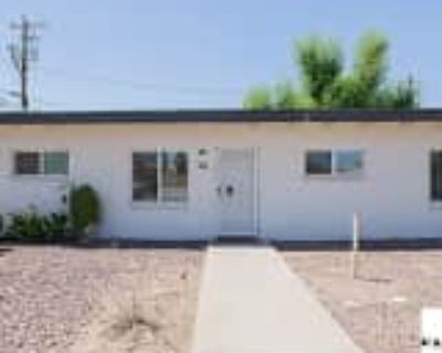 1 Bedroom 1BA 650 ft² Apartment For Rent in Phoenix, AZ 4121 N 33rd Dr unit 14