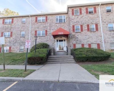 2 Bedroom 1.5BA 0 ft Pet-Friendly Apartment For Rent in Reisterstown, MD