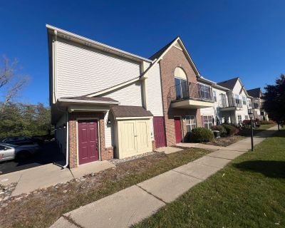 9589 Lakeside dr Drive. Property for Rent in Ypsilanti, MI for $1,800 with 2 bedrooms and 2 full baths. This 1,200 square foot property was built in 1995 on a lot size of 1.. 2 bedroom 2 bath ready to move in condo close to shops and free ways. Parking Features Garage Faces Side Attached Lot Size Area 1.0 Spa N Lot Size Acres 1.0 Waterfront Y/N N Crops Included Y/N N Horse Y/N N Irrigation Wate...