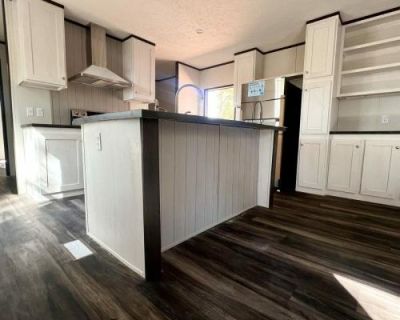 213 Eagle Dr.. GOBBLE UP SAVINGS THIS NOVEMBER! 1 MONTH FREE RENT*! EXPIRES 11/30/25! ACT FAST! *Restrictions Apply. Welcome to your dream home - a beautifully designed residence offering an open-concept la .... 3 Bedroom. 2 Bathroom. 1216 ft