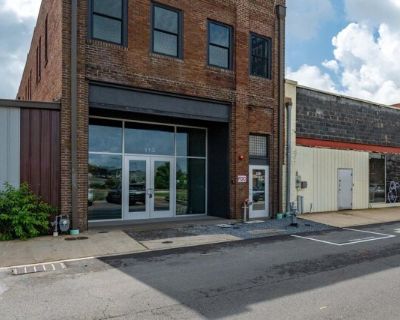 N Commerce St Ste,johnson City, Home For Rent