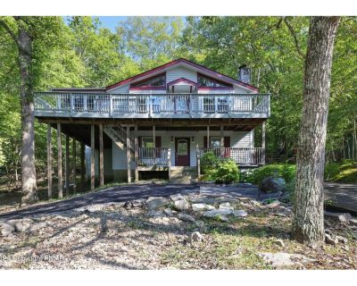 3 Bedroom 3BA 1847 ft² Residential For Sale in Bushkill, PA