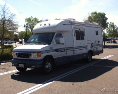 2005 Phoenix Cruiser 2350 Class B+ RV  E350
