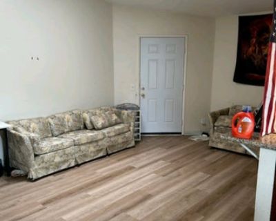 Unfurnished Room for Rent - Cozy 2 bedroom apartment