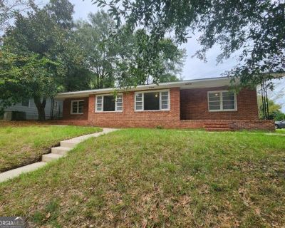 Willow St Unit B, Columbus, Home For Rent