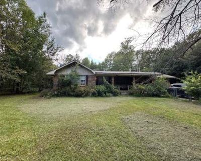 3 Bedroom 1BA 1300 ft Single Family Home For Sale in BOGUE CHITTO, MS