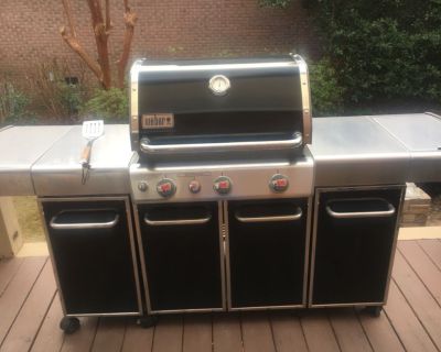 Weber Genesis Special Edition Natural Gas grill with side burner
