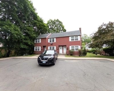 1 Bedroom 1BA House For Sale in Manchester, CT