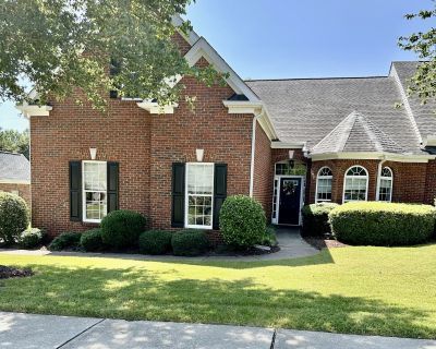 3 Bedroom 3BA 2135 ft Townhouse For Sale in SUWANEE, GA