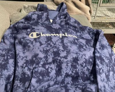 Champion girls hoodie