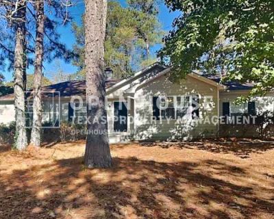 3 Bedroom 2BA 1 ft Pet-Friendly Apartment For Rent in Gwinnett County, GA