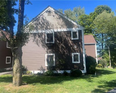 2 Bedroom 1BA 1022 ft Condo For Rent in Harriman, NY