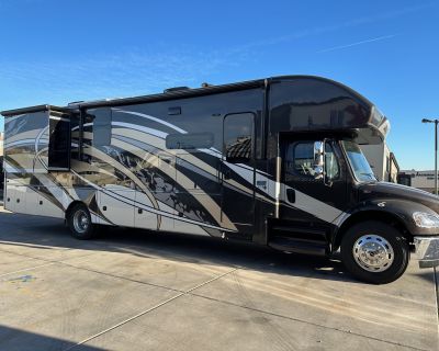 2021 Jayco SENECA 37K