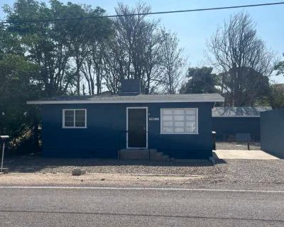 2 Bedroom 1BA 1200 ft Furnished Apartment For Rent in Central Heights-Midland City, AZ