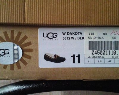 Woman/Men's UGG Dakota Slipper