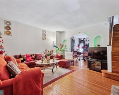 3 Bedroom 1BA 1360 ft Townhouse For Sale in Philadelphia, PA