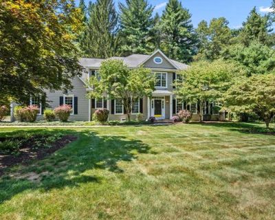 4 Bedroom 4BA 3582 ft Single Family Home For Sale in AVON, CT