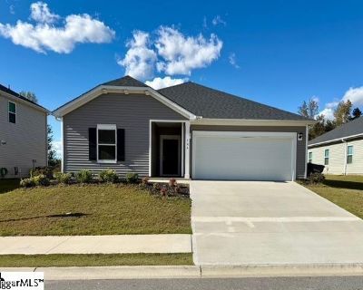 3 Bedroom 2BA Single Family House For Rent in Spartanburg, SC