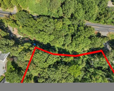 Lots and Land For Sale in Woodbridge, CT