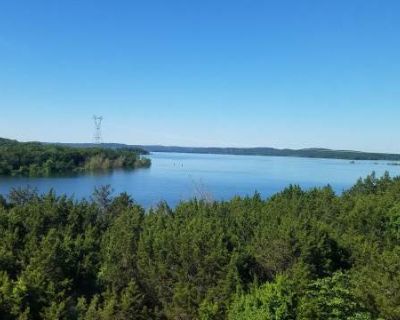 3 Bedroom 2BA 1168 ft Pet-Friendly Apartment For Rent in Taney County, MO