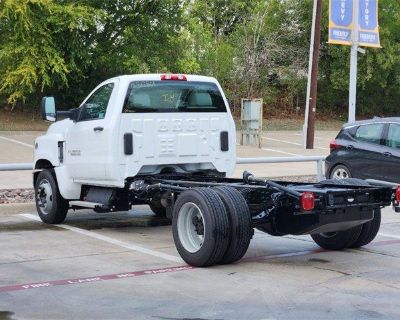 2023 Chevrolet Silverado 5500 HD Work Truck