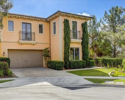 4 Bedroom 4BA 2890 ft House For Rent in Irvine, CA