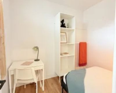 269 sqft Room for Rent in Montreal, QC