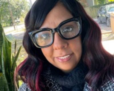 Tanya J is looking for a New Roommate in Tampa with a budget of $900.00