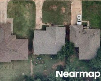 3 Bed 2 Bath Preforeclosure Property in Oklahoma City, OK 73105 - E Eubanks St