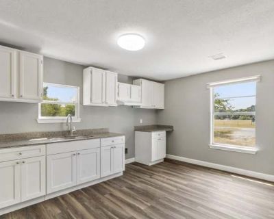 4 Bedroom 2BA 1880 ft Pet-Friendly Apartment For Rent in Teague, TX