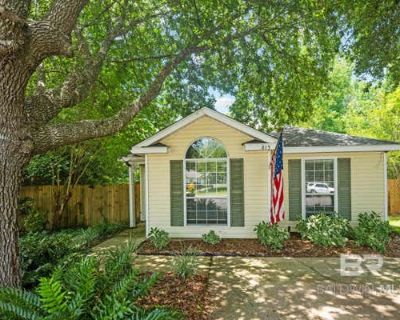 3 Bedroom 2BA 1290 ft Single Family Home For Sale in FAIRHOPE, AL