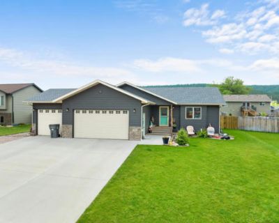 4 Bedroom 3BA 2516 ft Single Family Home For Sale in SUMMERSET, SD