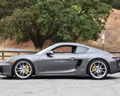 2015 Porsche Cayman GTS