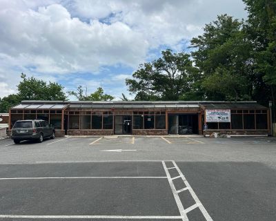 6900 ft Commercial Property For Rent in New City, NY