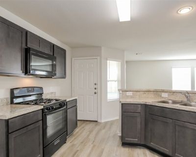 8638 Doris Oaks Cir. The Miguel Plan offers style and comfort in a spacious two-story layout with 3 bedrooms and 2.5 bathrooms. Enjoy open-concept living with a bright family room, modern kitchen, and dining area-perfect for entertaining. Upstairs features a luxe primary suite with spa-style bath and walk-in closet, plus two more bedrooms and a convenient laundry room. Outdoor living shines wit...